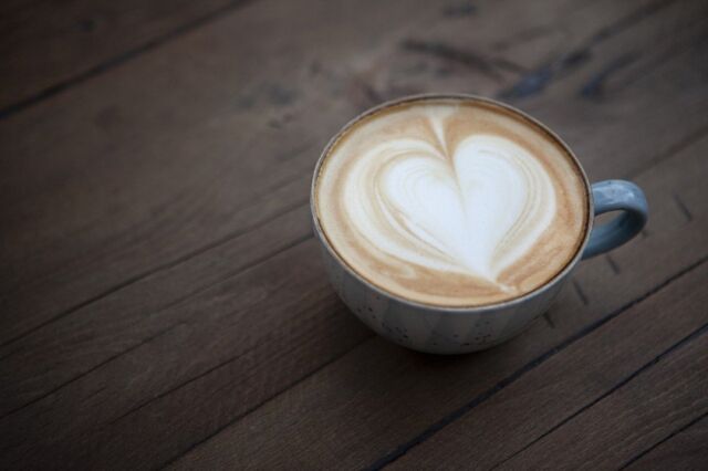 Major Study Associates Coffee Consumption with Better Long-Term Heart Health. Thoughts? 

New research suggests daily coffee drinking may be good for long-term heart health, with reduced incidence of stroke, cardiovascular disease and even all-cause mortality (death of any kind). The fi… https://dailycoffeenews.com/2021/08/30/major-study-associates-coffee-consumption-with-better-long-term-heart-health/

#health #coffee #lifestyle #fitness #tips #Ethiopia #usa #business #coffeenews #vanteracoffeebeancompany